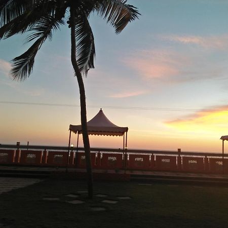 Marmara Beach House Hotel Kannur Bagian luar foto